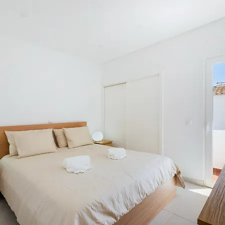 Ocean Breeze Family L Apartament *